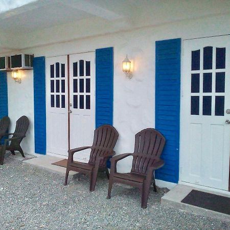 Bluecoco Baler Beach House Екстер'єр фото